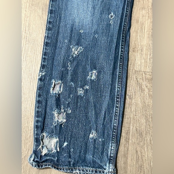 Ripped jeans - Picture 2 of 8